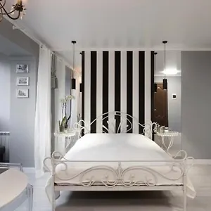 Charming In Pechersk Апартаменты Киев